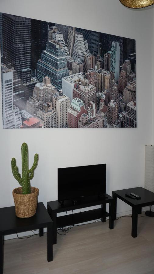 Roosevelt Apartments. แอนต์เวิร์ป ภายนอก รูปภาพ