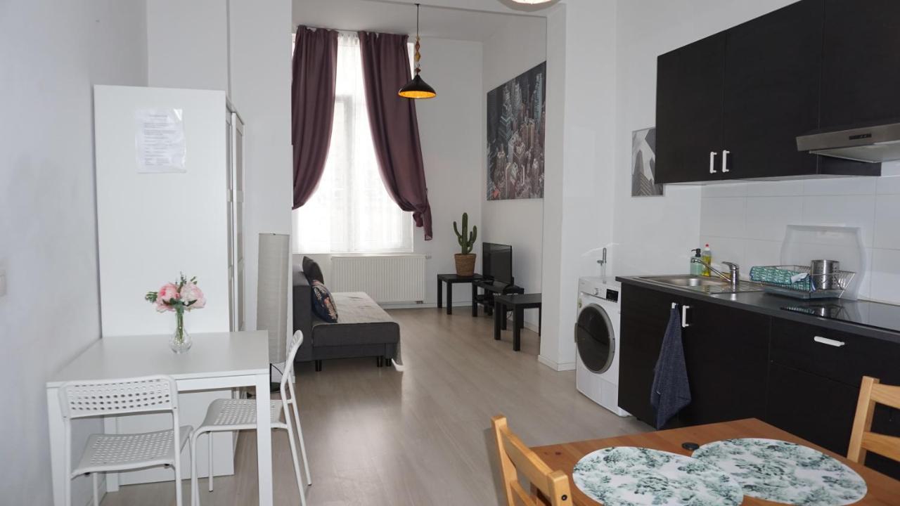 Roosevelt Apartments. แอนต์เวิร์ป ภายนอก รูปภาพ